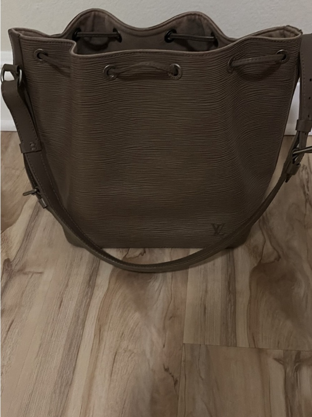 Louis Vuitton Epi NeoNoe